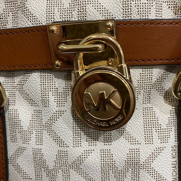 Authentic MICHAEL KORS Hamilton Logo Satchel - Picture 4 of 8